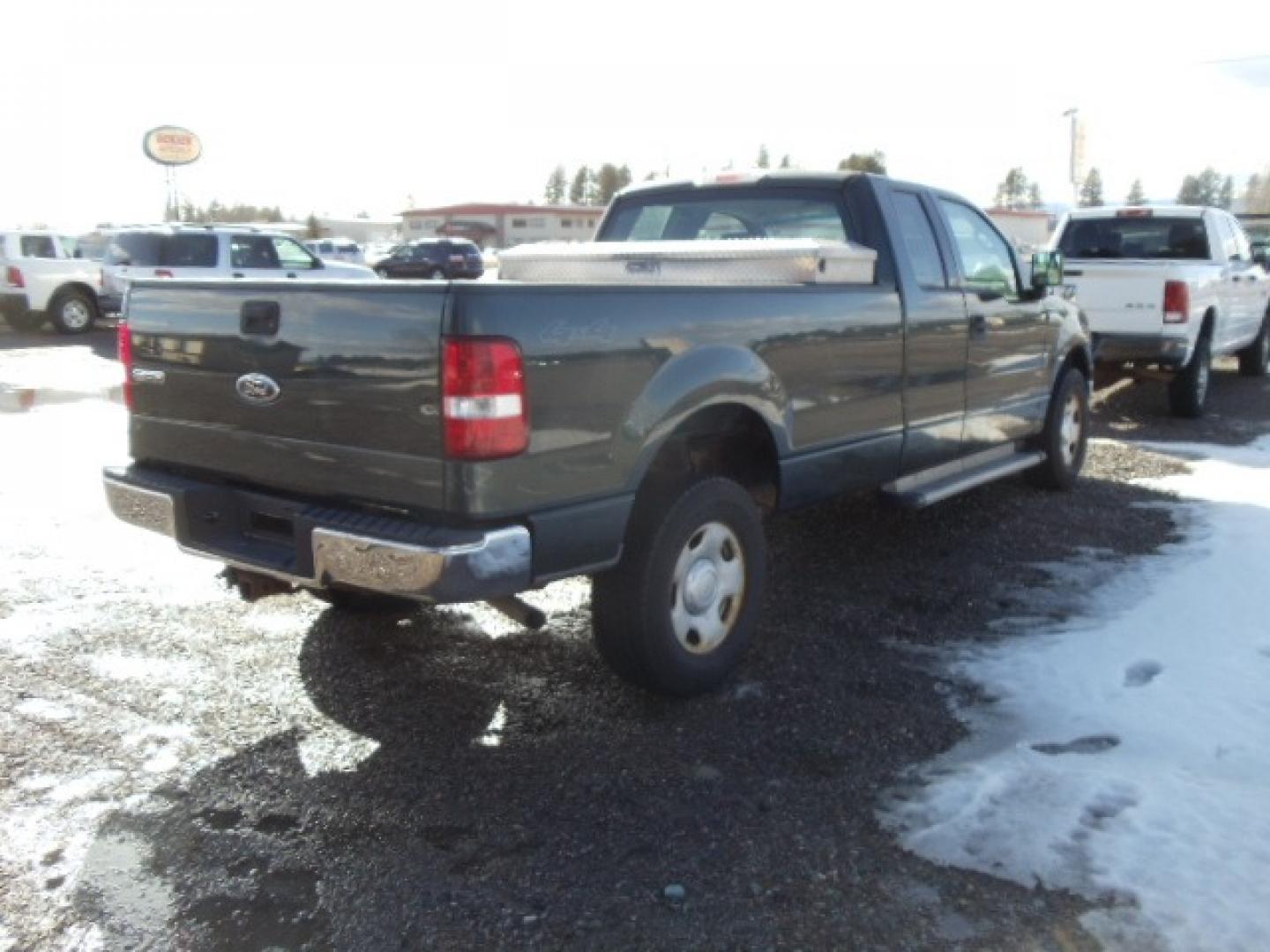 2004 Green /Gray Ford F-150 XL (1FTVX14504N) with an V8, 5.4L; SOHC engine, Automatic transmission, located at 5465 Highway 2 W., Columbia Falls, MT, 59912, (406) 892-4407, 48.352188, -114.240929 - Cruise control AC Tilt Wheel Towing - Photo#8